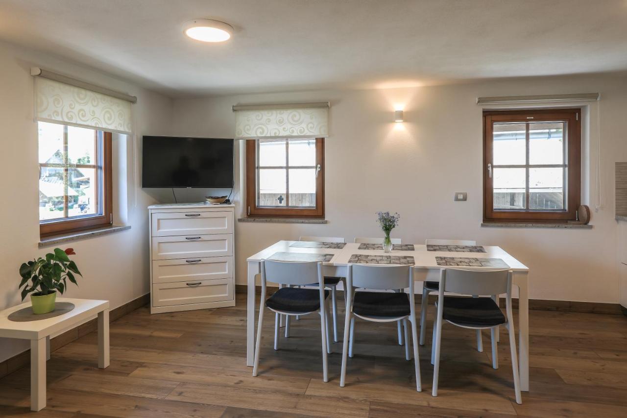 Apartmaji Tina Zgornje Gorje Buitenkant foto