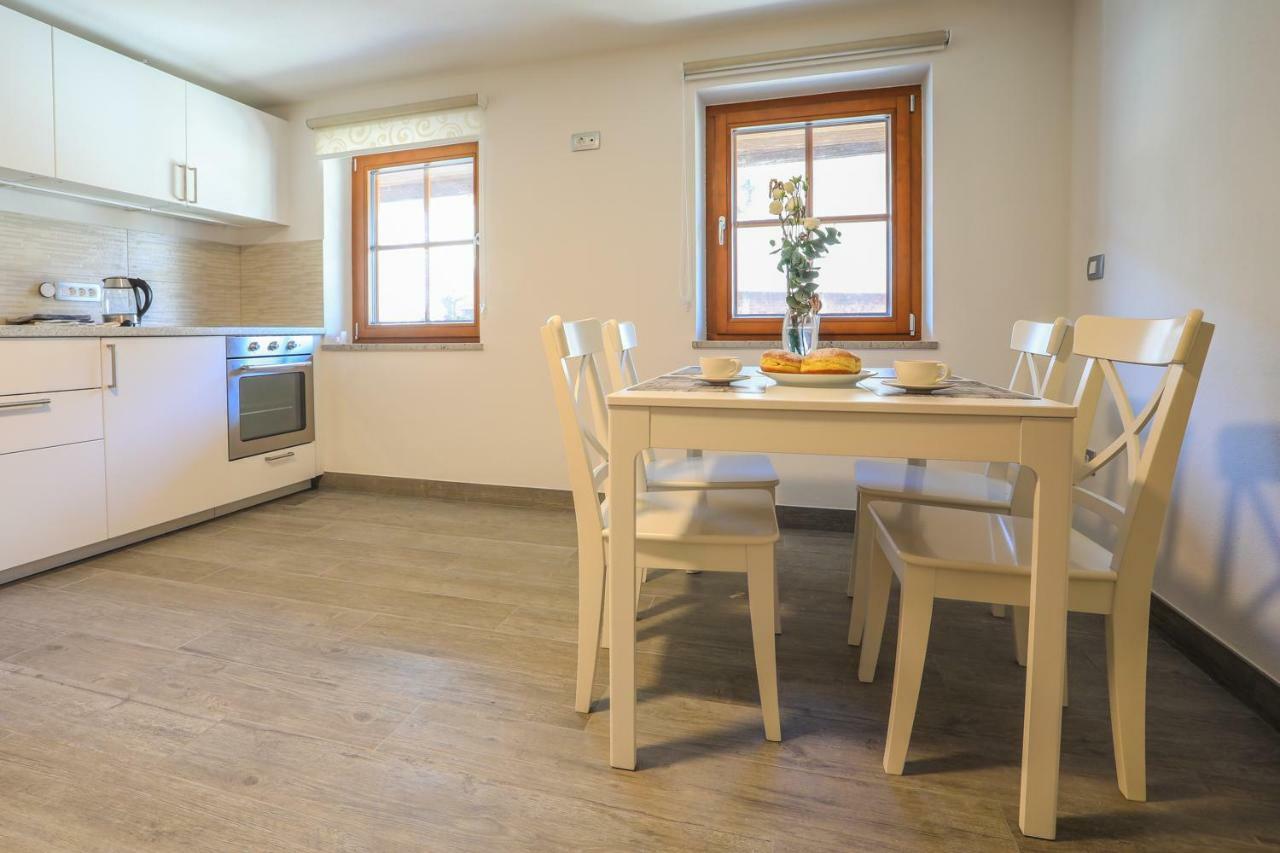 Apartmaji Tina Zgornje Gorje Buitenkant foto